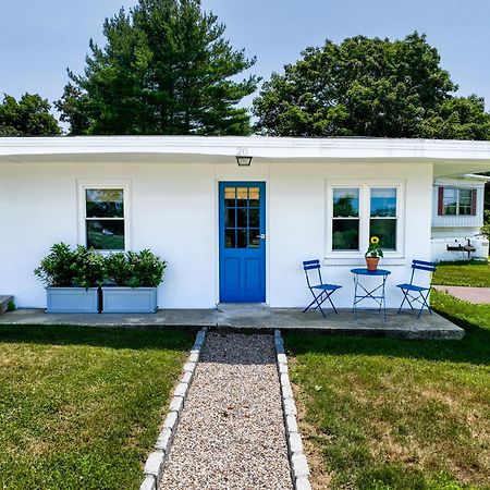 Marina Bay Cottages Waterford Екстер'єр фото