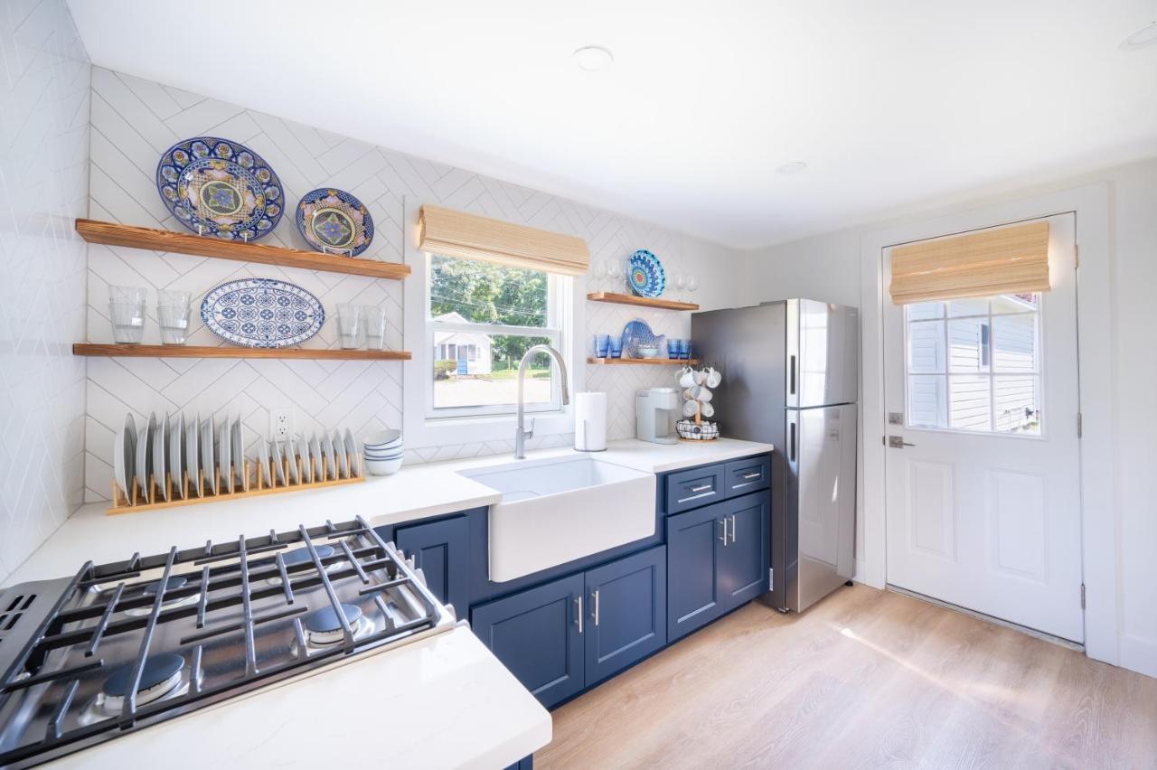 Marina Bay Cottages Waterford Екстер'єр фото