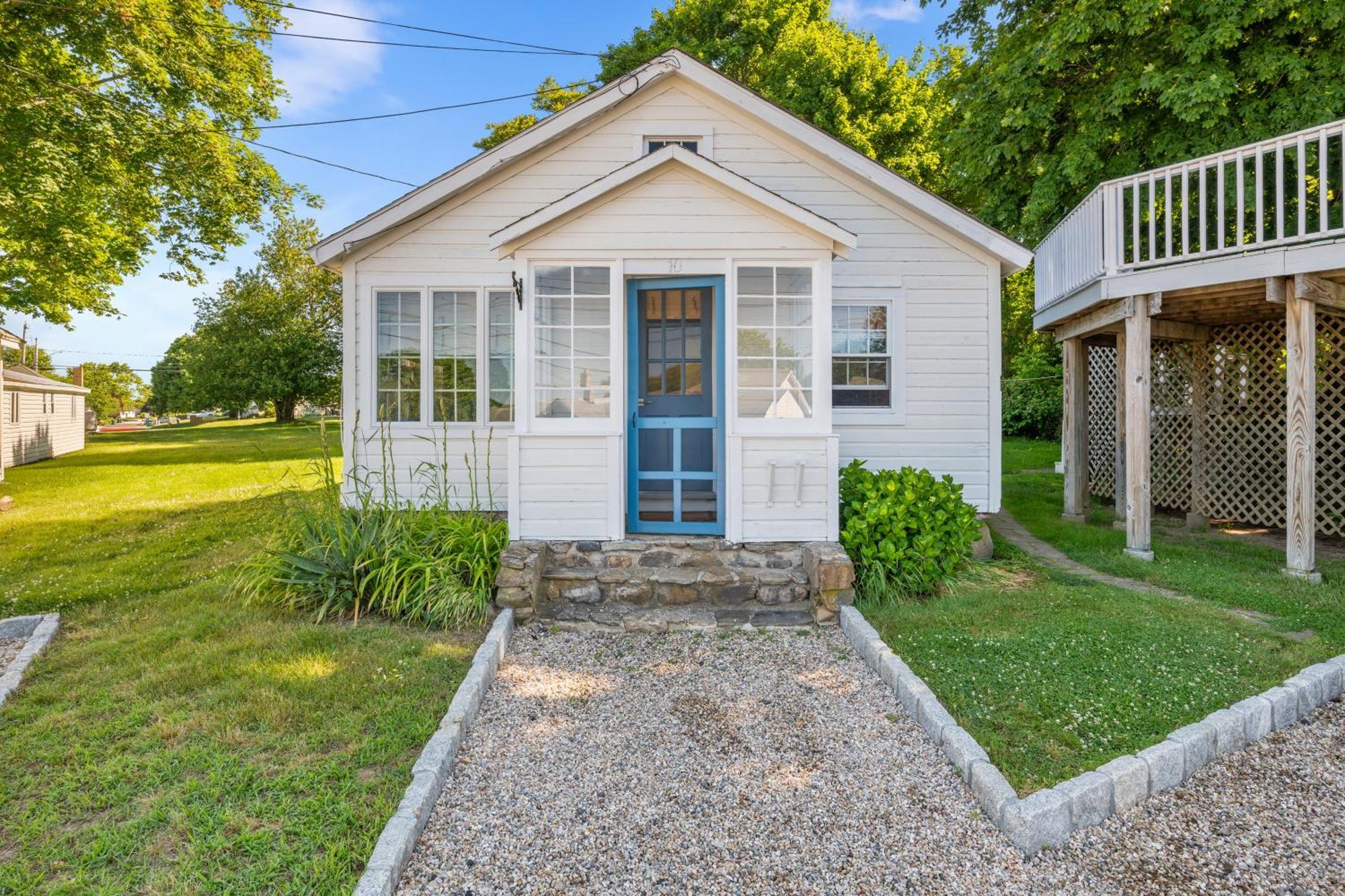 Marina Bay Cottages Waterford Екстер'єр фото
